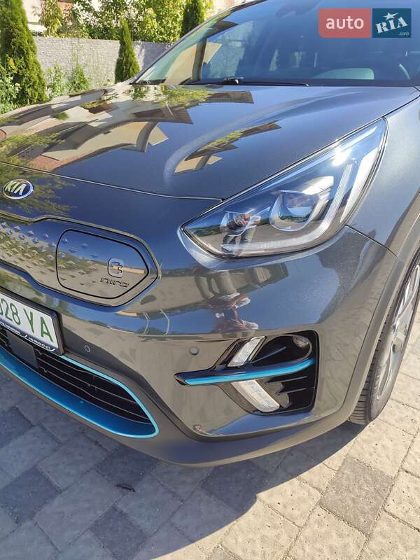 Внедорожник / Кроссовер Kia Niro 2020 в Ровно фото 60 Внедорожник / Кроссовер Kia Niro 2020 в Ровно
