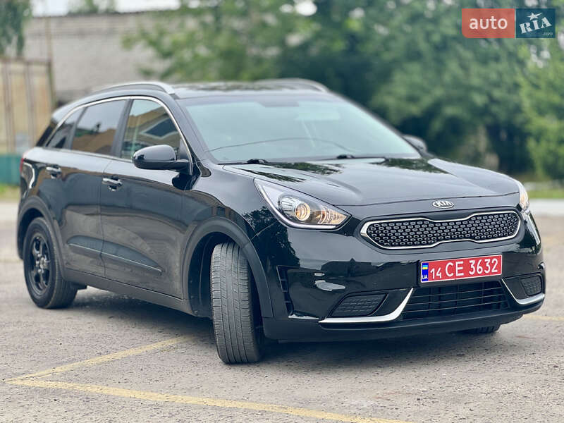 Внедорожник / Кроссовер Kia Niro 2018 в Киеве