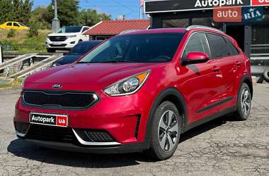 Позашляховик / Кросовер Kia Niro 2017 в Вінниці