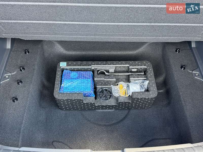 Внедорожник / Кроссовер Kia Niro 2022 в Львове фото 33 Внедорожник / Кроссовер Kia Niro 2022 в Львове