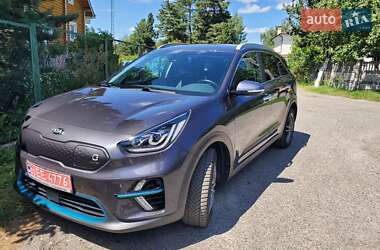 Внедорожник / Кроссовер Kia Niro 2020 в Киеве