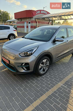 Позашляховик / Кросовер Kia Niro 2022 в Києві