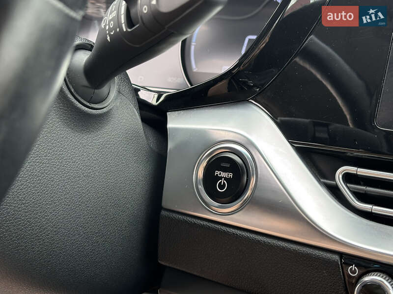 Внедорожник / Кроссовер Kia Niro 2021 в Львове