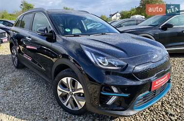 Позашляховик / Кросовер Kia Niro 2021 в 