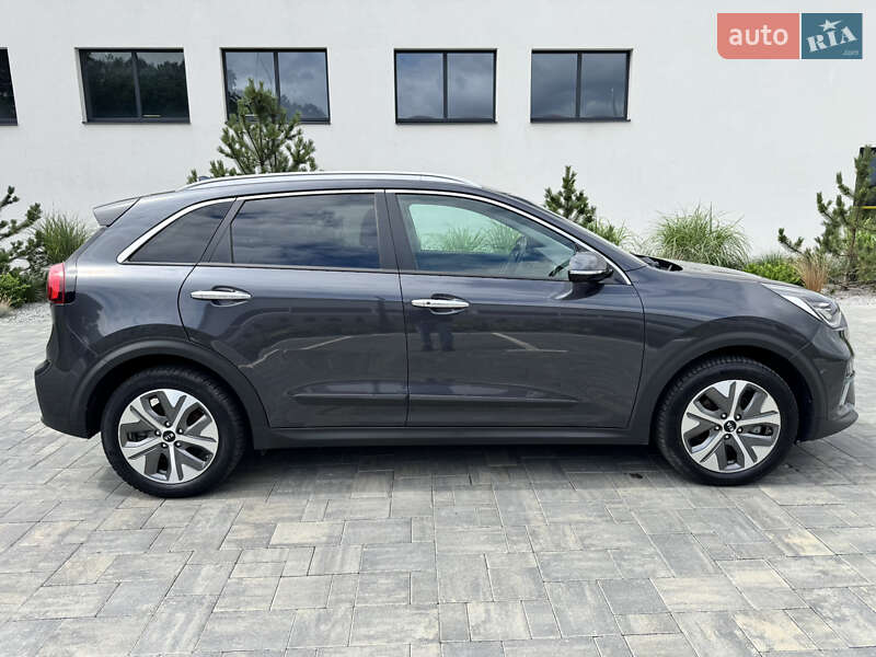 Внедорожник / Кроссовер Kia Niro 2020 в Луцке