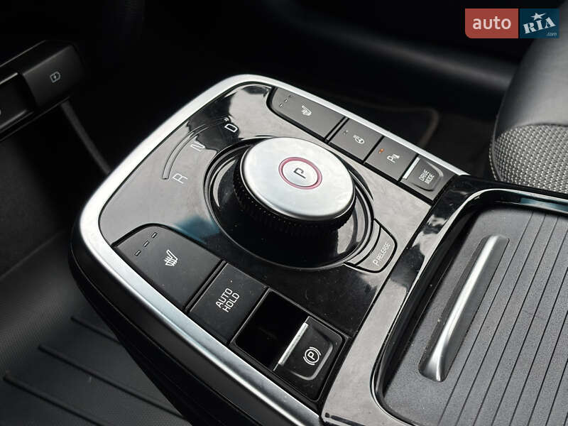 Позашляховик / Кросовер Kia Niro 2021 в Львові фото 15 Позашляховик / Кросовер Kia Niro 2021 в Львові