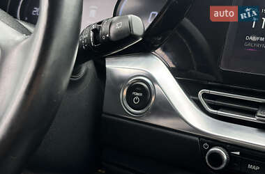 Внедорожник / Кроссовер Kia Niro 2020 в 