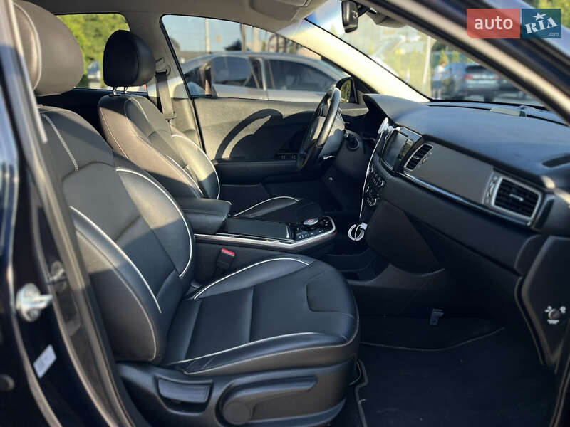 Внедорожник / Кроссовер Kia Niro 2019 в Тернополе