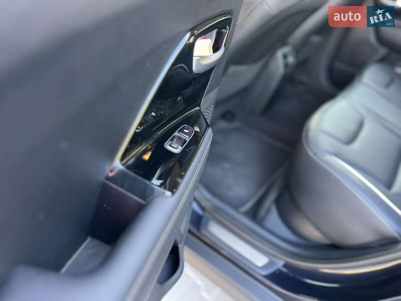 Внедорожник / Кроссовер Kia Niro 2019 в Тернополе