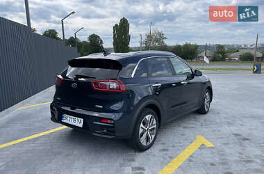Позашляховик / Кросовер Kia Niro 2019 в 