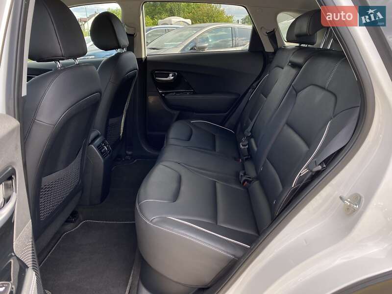 Внедорожник / Кроссовер Kia Niro 2021 в Львове