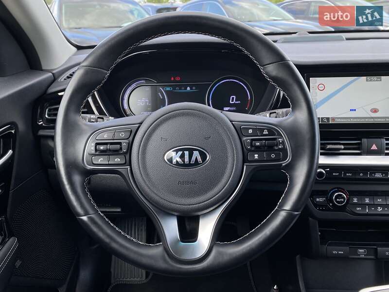 Внедорожник / Кроссовер Kia Niro 2021 в Львове