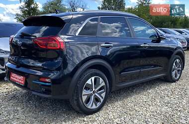 Внедорожник / Кроссовер Kia Niro 2021 в 