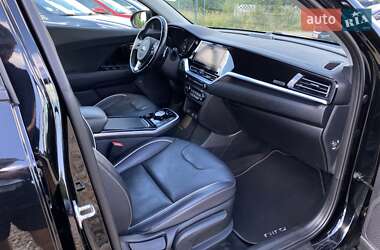 Внедорожник / Кроссовер Kia Niro 2021 в 