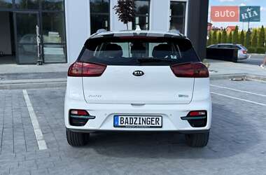 Позашляховик / Кросовер Kia Niro 2021 в 