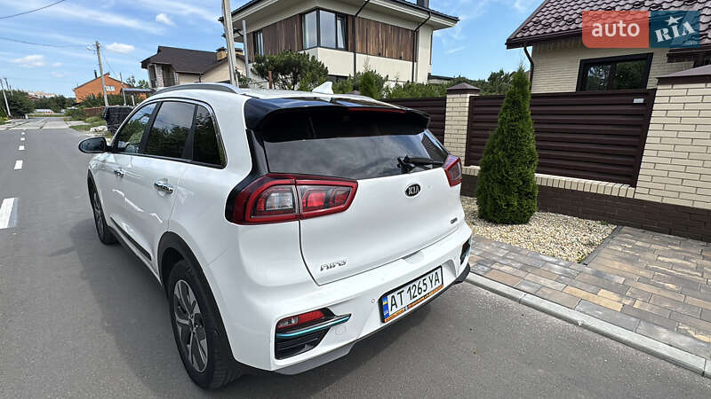 Внедорожник / Кроссовер Kia Niro 2018 в Полтаве фото 7 Внедорожник / Кроссовер Kia Niro 2018 в Полтаве