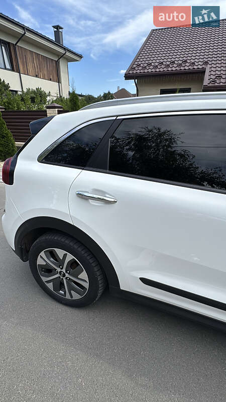 Внедорожник / Кроссовер Kia Niro 2018 в Полтаве фото 13 Внедорожник / Кроссовер Kia Niro 2018 в Полтаве