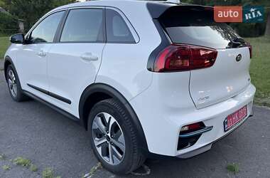 Внедорожник / Кроссовер Kia Niro 2021 в 