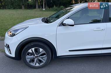 Внедорожник / Кроссовер Kia Niro 2021 в 