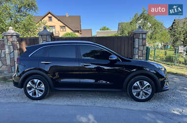Внедорожник / Кроссовер Kia Niro 2019 в Надворной