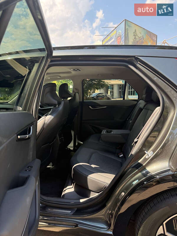 Внедорожник / Кроссовер Kia Niro 2024 в Кривом Роге