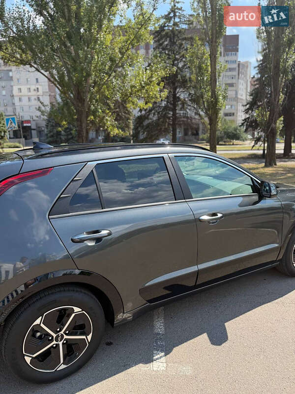 Внедорожник / Кроссовер Kia Niro 2024 в Кривом Роге