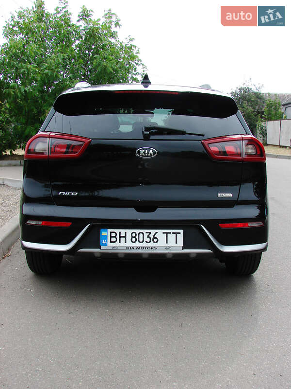 Внедорожник / Кроссовер Kia Niro 2017 в Одессе