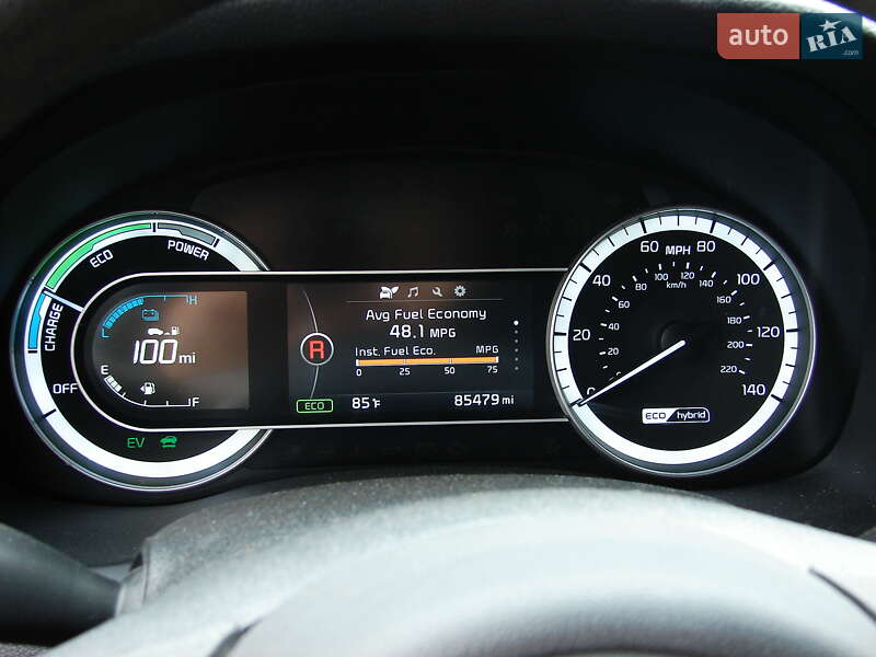 Внедорожник / Кроссовер Kia Niro 2017 в Одессе