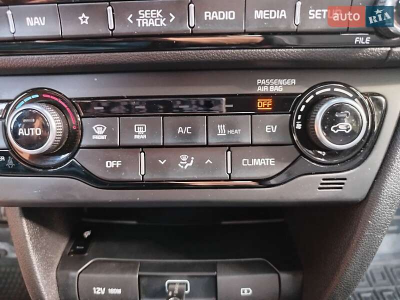 Позашляховик / Кросовер Kia Niro 2021 в Шполі