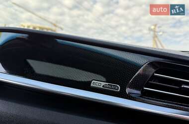 Внедорожник / Кроссовер Kia Niro 2020 в 