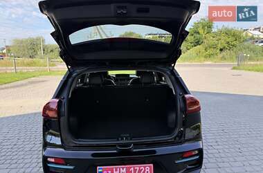 Внедорожник / Кроссовер Kia Niro 2020 в 