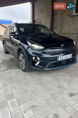 Внедорожник / Кроссовер Kia Niro 2019 в Радивилове