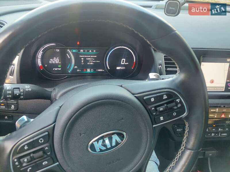 Внедорожник / Кроссовер Kia Niro 2019 в Тернополе фото 3 Внедорожник / Кроссовер Kia Niro 2019 в Тернополе