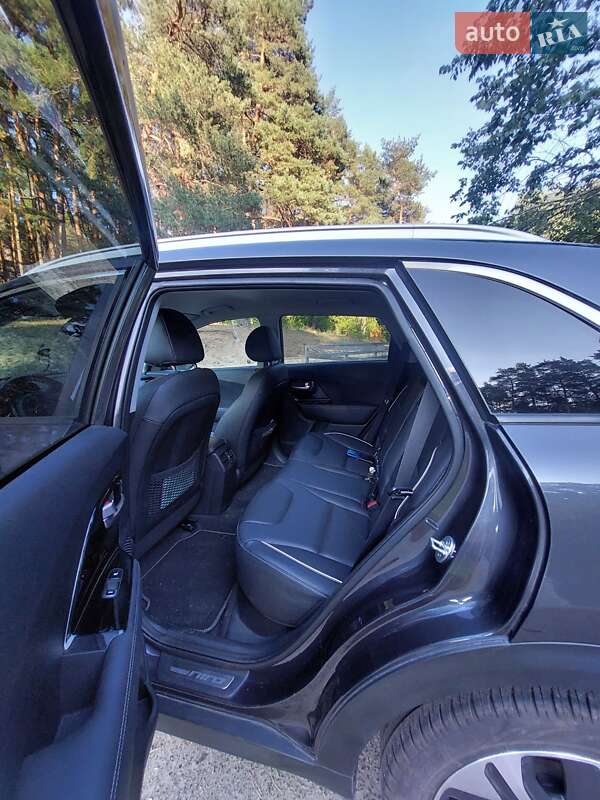 Внедорожник / Кроссовер Kia Niro 2019 в Тернополе фото 8 Внедорожник / Кроссовер Kia Niro 2019 в Тернополе