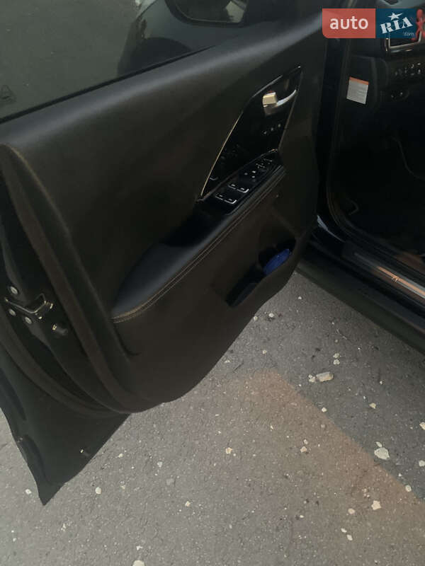 Внедорожник / Кроссовер Kia Niro 2019 в Тернополе