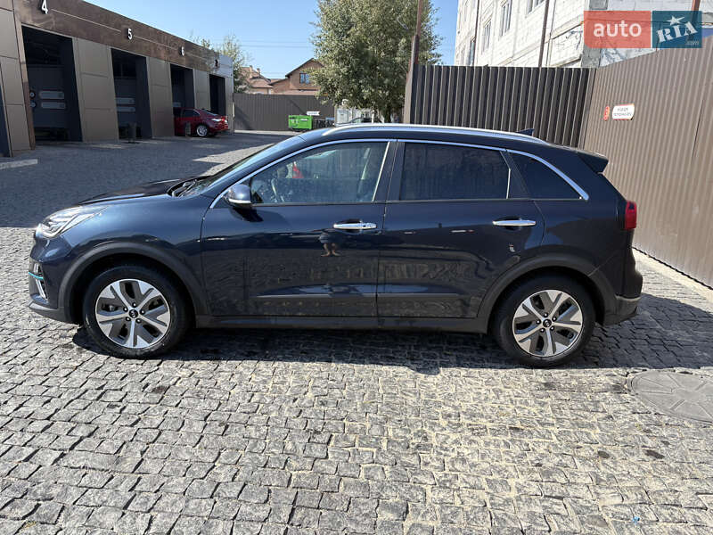 Внедорожник / Кроссовер Kia Niro 2019 в Киеве фото 2 Внедорожник / Кроссовер Kia Niro 2019 в Киеве