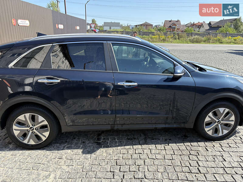 Внедорожник / Кроссовер Kia Niro 2019 в Киеве фото 3 Внедорожник / Кроссовер Kia Niro 2019 в Киеве
