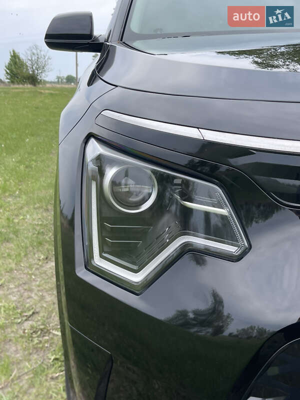 Позашляховик / Кросовер Kia Niro 2023 в Переяславі