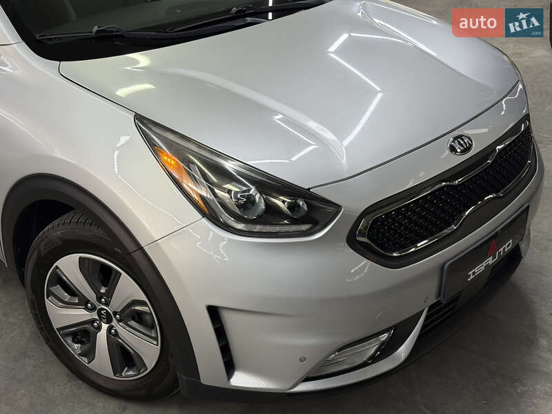 Позашляховик / Кросовер Kia Niro 2017 в Одесі фото 3 Позашляховик / Кросовер Kia Niro 2017 в Одесі
