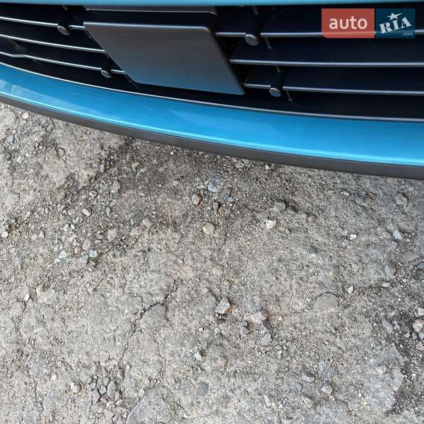 Позашляховик / Кросовер Kia Niro 2020 в Львові