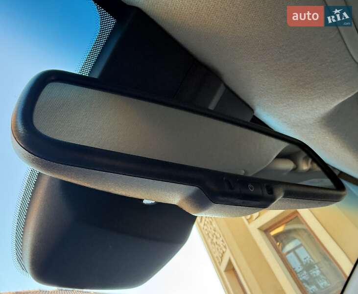 Позашляховик / Кросовер Kia Niro 2020 в Львові