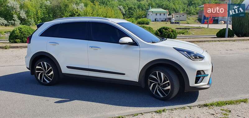 Внедорожник / Кроссовер Kia Niro 2019 в Днепре