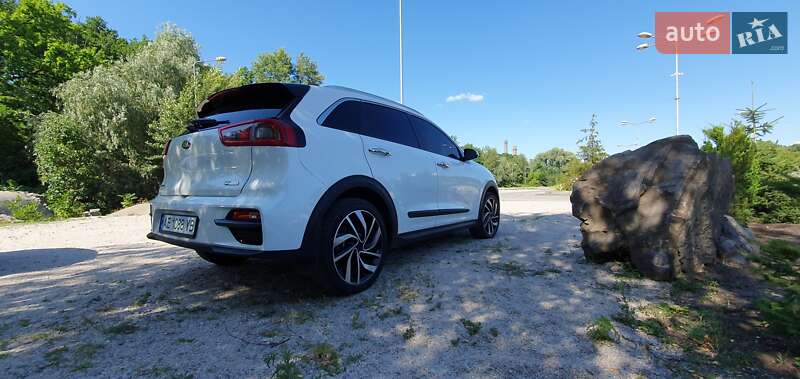 Внедорожник / Кроссовер Kia Niro 2019 в Днепре