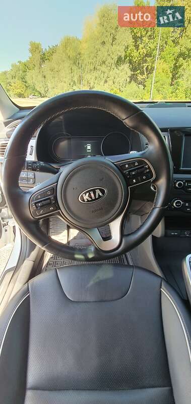 Внедорожник / Кроссовер Kia Niro 2019 в Днепре
