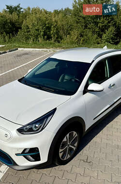 Внедорожник / Кроссовер Kia Niro 2020 в 