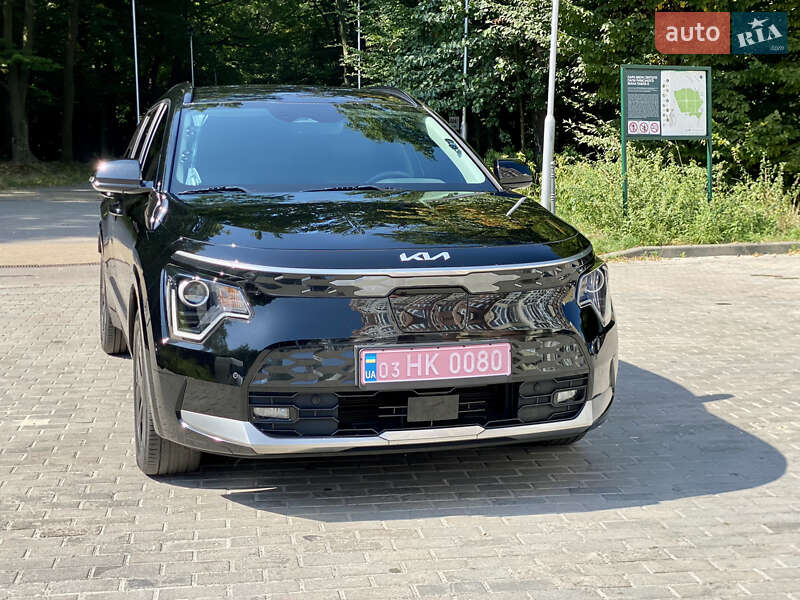 Внедорожник / Кроссовер Kia Niro 2023 в Львове