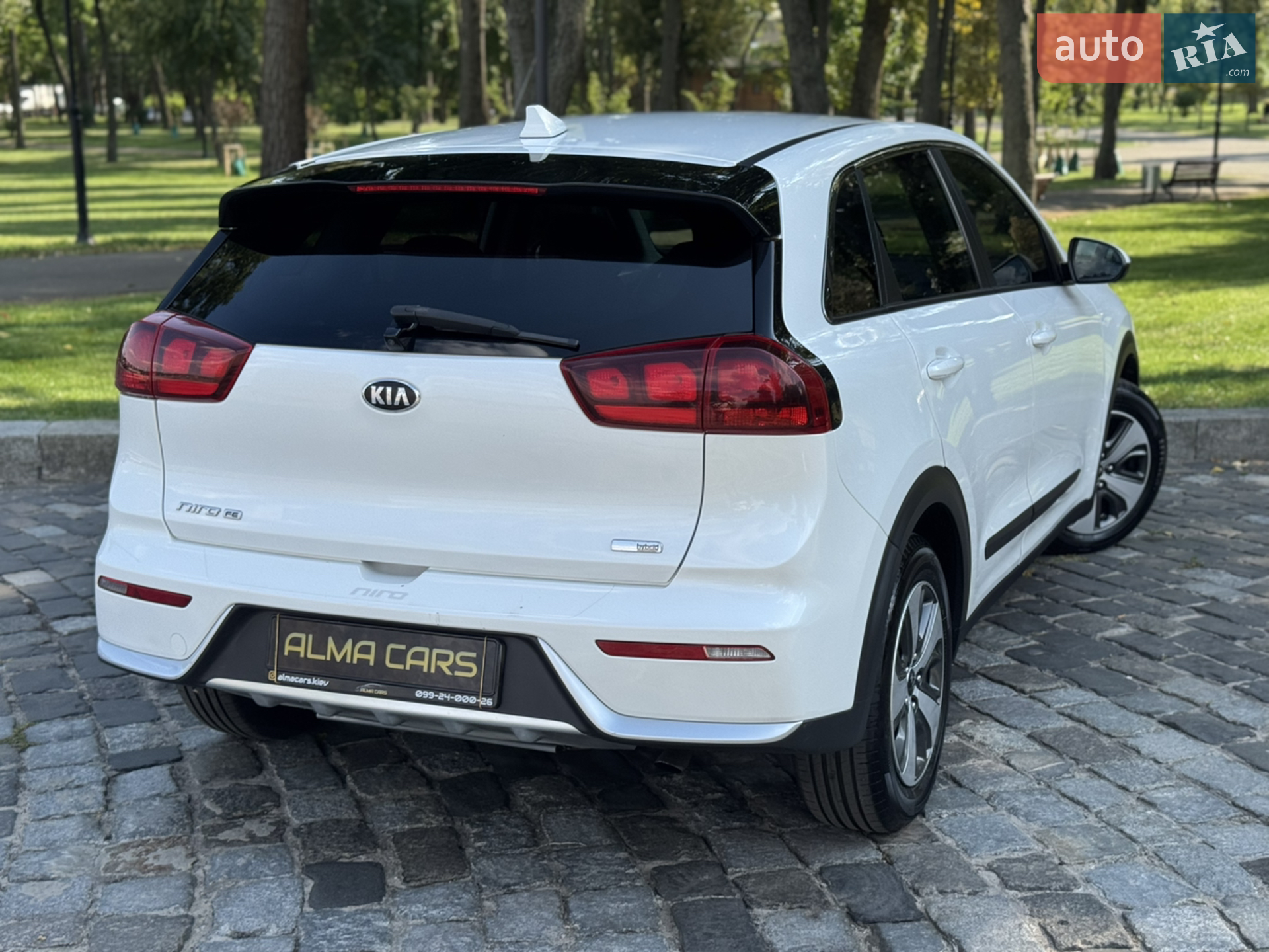 2017 Kia Niro - мініатюра 18