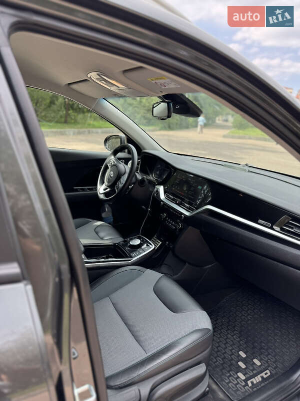 Внедорожник / Кроссовер Kia Niro 2021 в Житомире