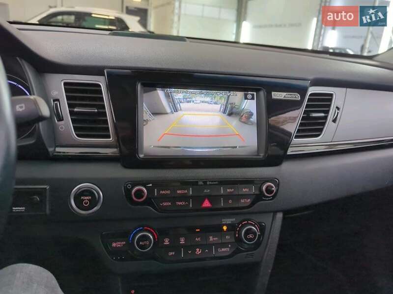 Позашляховик / Кросовер Kia Niro 2019 в Львові