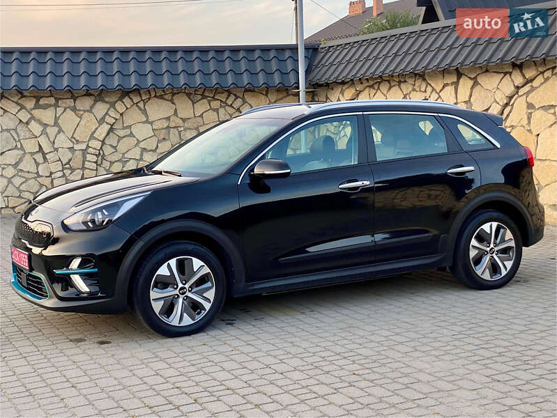 Позашляховик / Кросовер Kia Niro 2021 в Львові